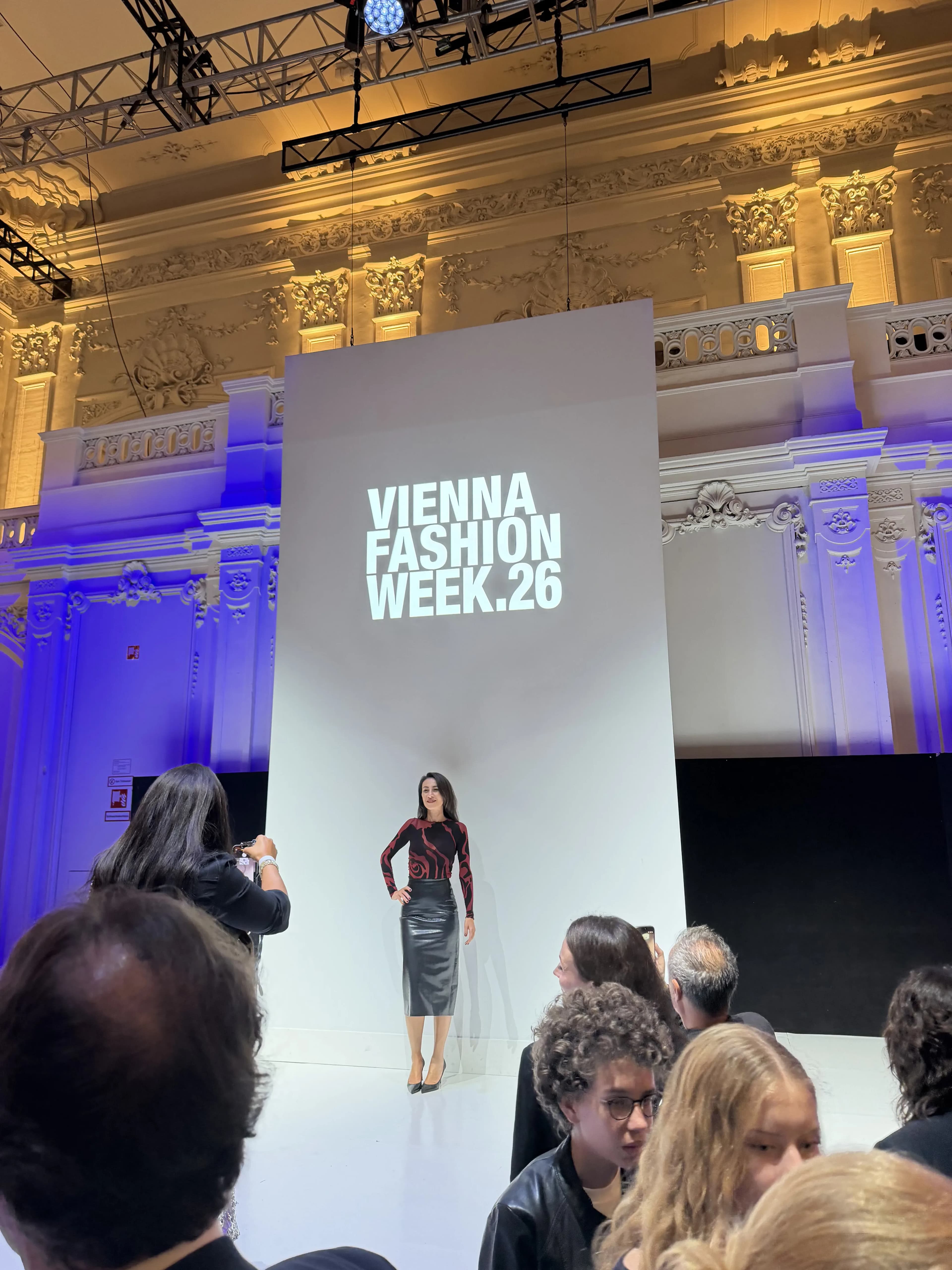 Da Palermo a Vienna:  nuove relazioni nel fashion gallery 17