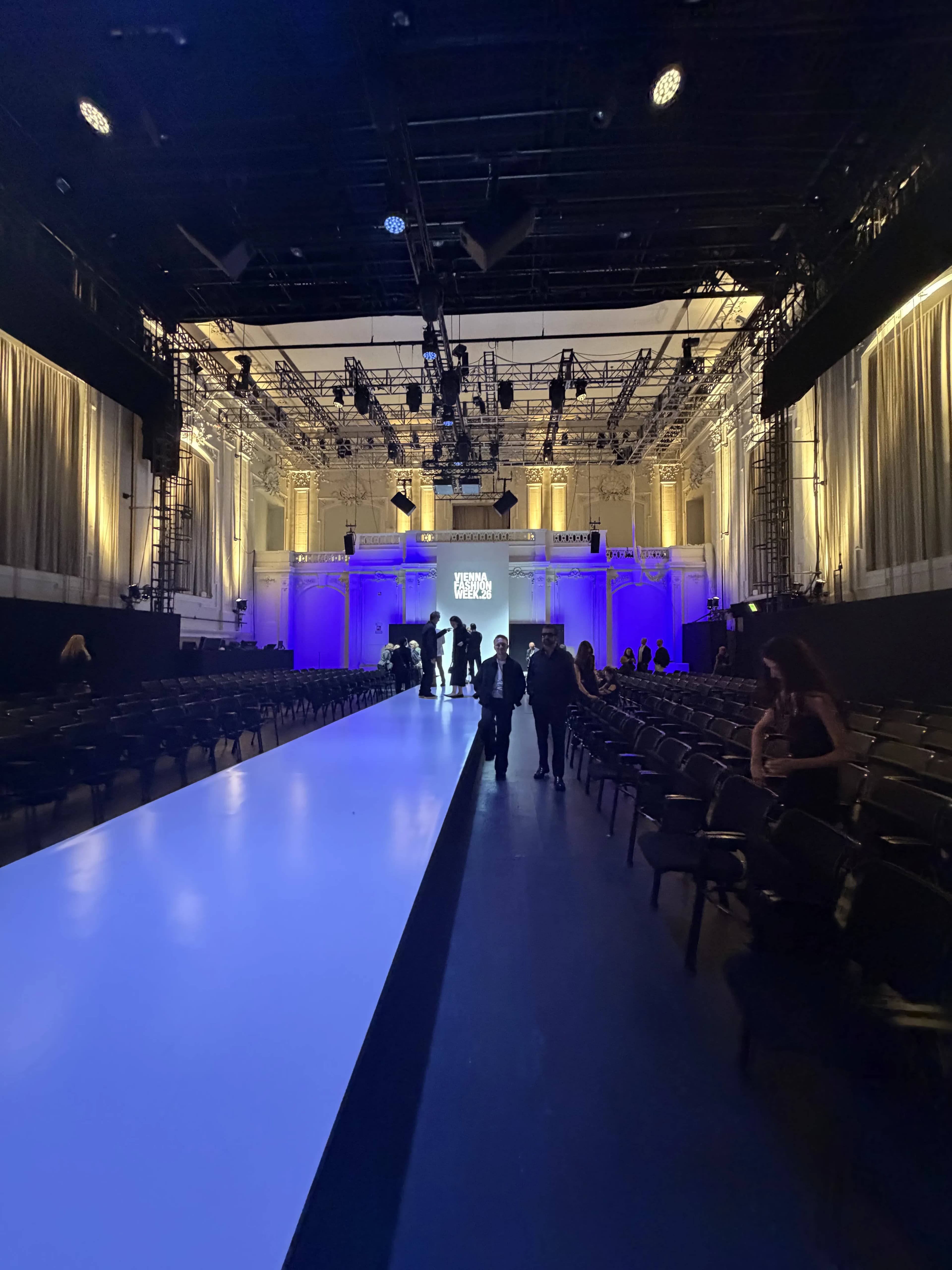 Da Palermo a Vienna:  nuove relazioni nel fashion gallery 20