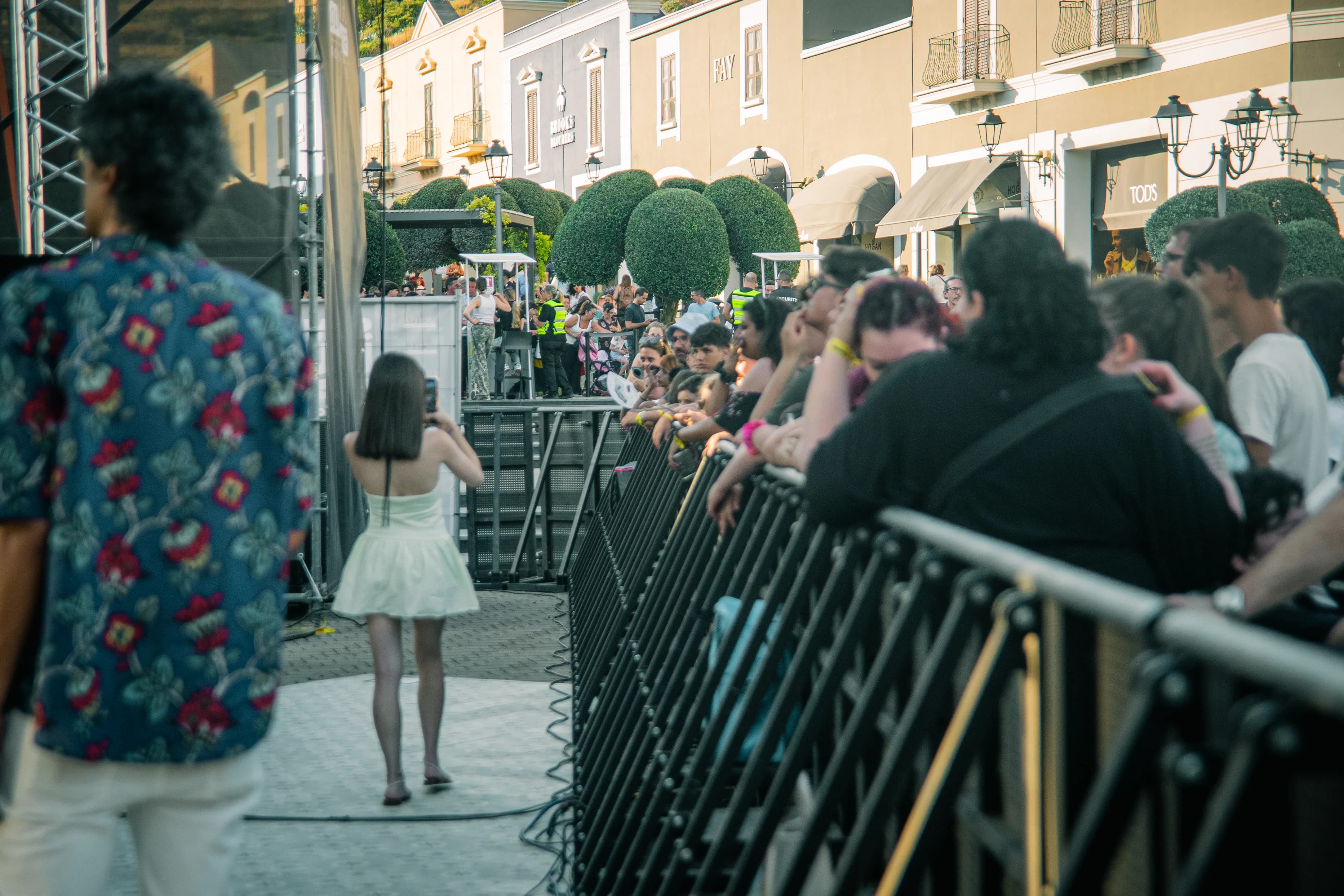 Samurai Jay accende il Sicilia Outlet Village davanti a 4.000 persone gallery 2