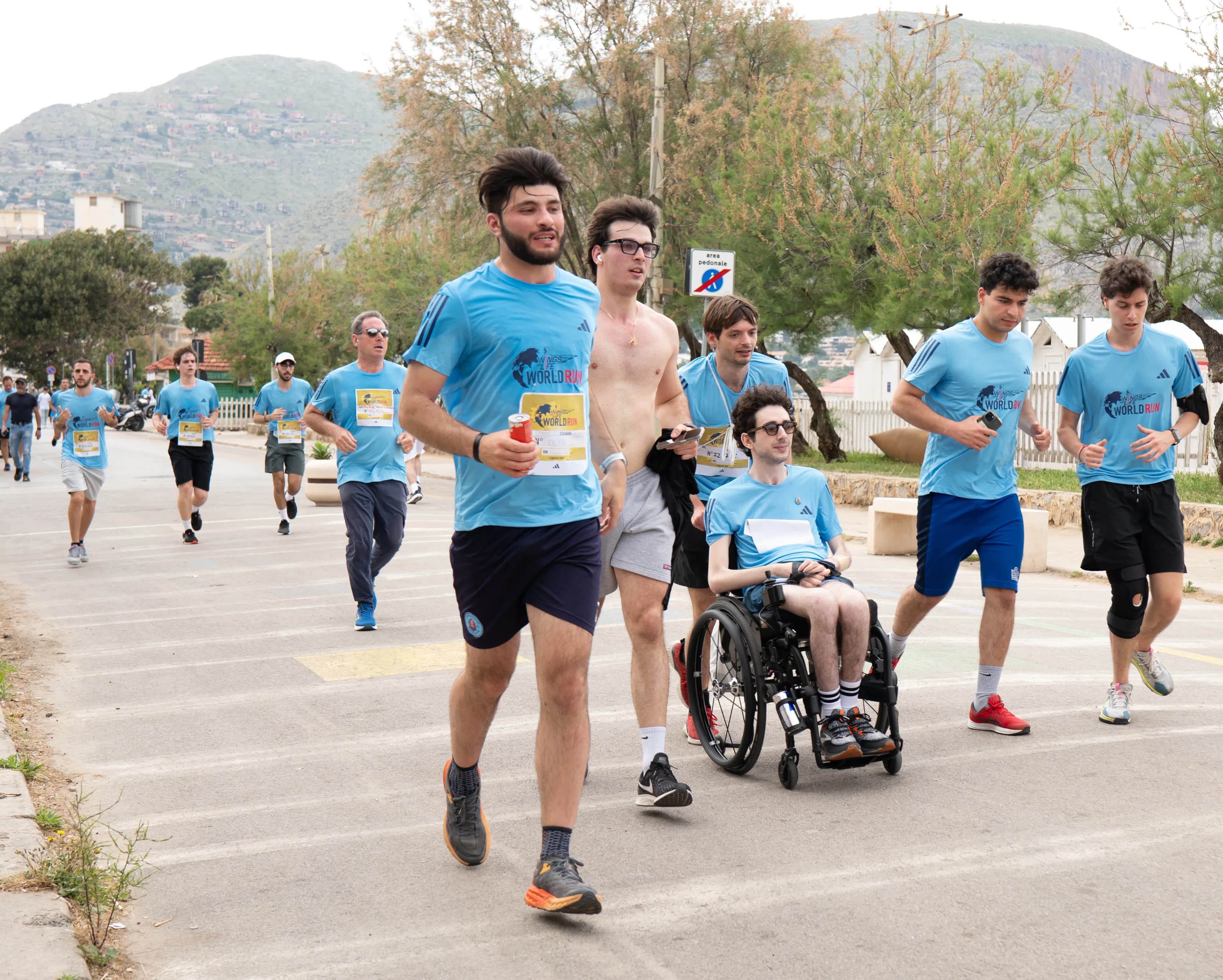 Sport e solidarietà vincono alla Wings for Life World Run: a Mondello oltre 500 partecipanti per la ricerca gallery 1
